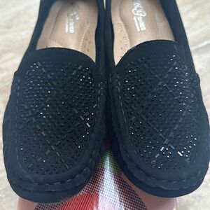 NWT MG Shoes Helen black suede finish moccasins – size 10